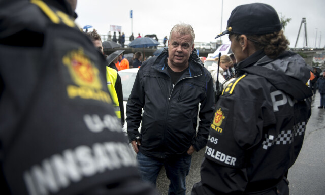 Ordføreren ble kalt «jævla hore» og bompengesjefen ble drapstruet. Nå innfører kommunen vakthold